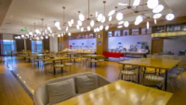 塔城昌南瓷文化湯泉酒店 塔城市酒店