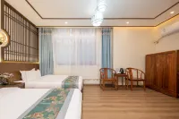 Floral Hotel·Huiyuan Residential Accommodation (Tianzhu Mountain Scenic Area Store) Hotels in Qianshan