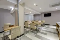 雅斯特酒店（炮龍AI市集賓陽汽車總站店） - 早餐
