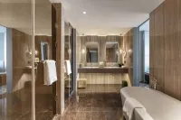 CHARMING HOTEL - 5-Star