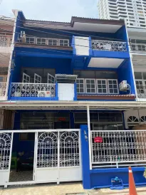 Deng Ba Hostel Bangkok