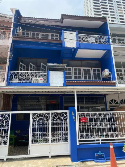 Deng Ba Hostel Bangkok