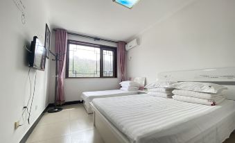 Beijing Simatai Wangchunyuan Folklore