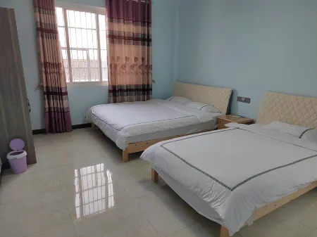 Mulan Grassland Liqing Homestay Отели рядом с достопримечательностью «Mulan Grassland»