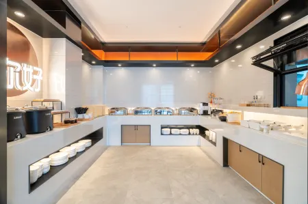 Ni Hao Hotel (Zaozhuang Xuecheng Taishanbei Road) Отели рядом со станцией Zaozhuang West Railway Station