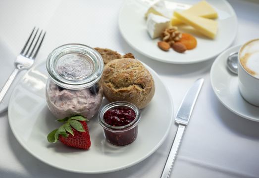 5. 부티크 호텔 헬..