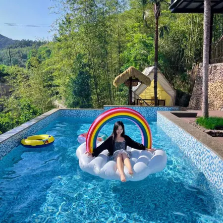 Tonglu Linyuxi Homestay