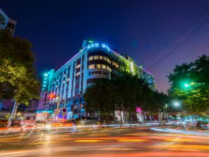 Hanting Hotel (Zhengzhou Railway Station Dehua Street Branch)