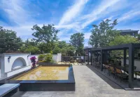 Yunding Homestay - สระว่ายน้ำส่วนตัว