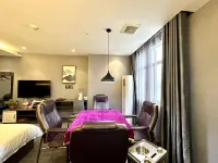 Wandu Century Haoting Hotel (Dengzhou Yikongqiao Bus Station) Hotels near West Lake Amusement Manor