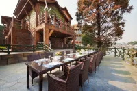 Oriental Jinsha Villa Hotel