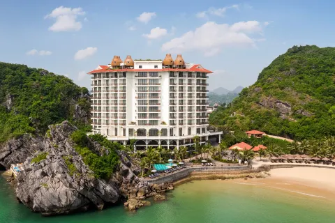 Perle d'Orient Hotel Cat Ba - MGallery Collection