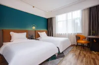 Aifei Hotel (Tonghua Wanda Plaza) Hotels in Tonghua County