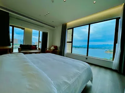 Xihai Banshe Homestay