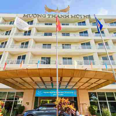 美奈孟青假日飯店 Hotel Exterior