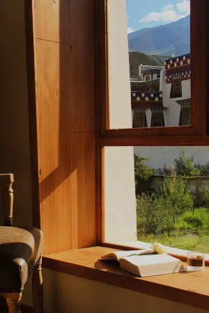 FeiFan Castle Hotel-Xiangcheng Sichuan