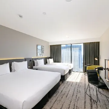 Courtyard by Marriott Brisbane South Bank Отели рядом с достопримечательностью «Открытый развлекательный комплекс Riverstage»