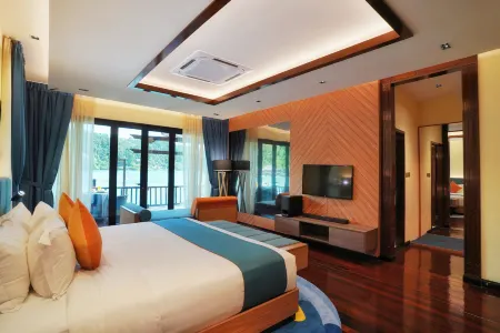 Gayana Marine Resort Отели в г. Остров Гайя