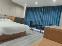 Luodian Xinyi Bieyuan Hotels in Luodian