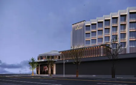 Dolanda V Hotel (Kunming Railway Station South Ring Road Subway Station)