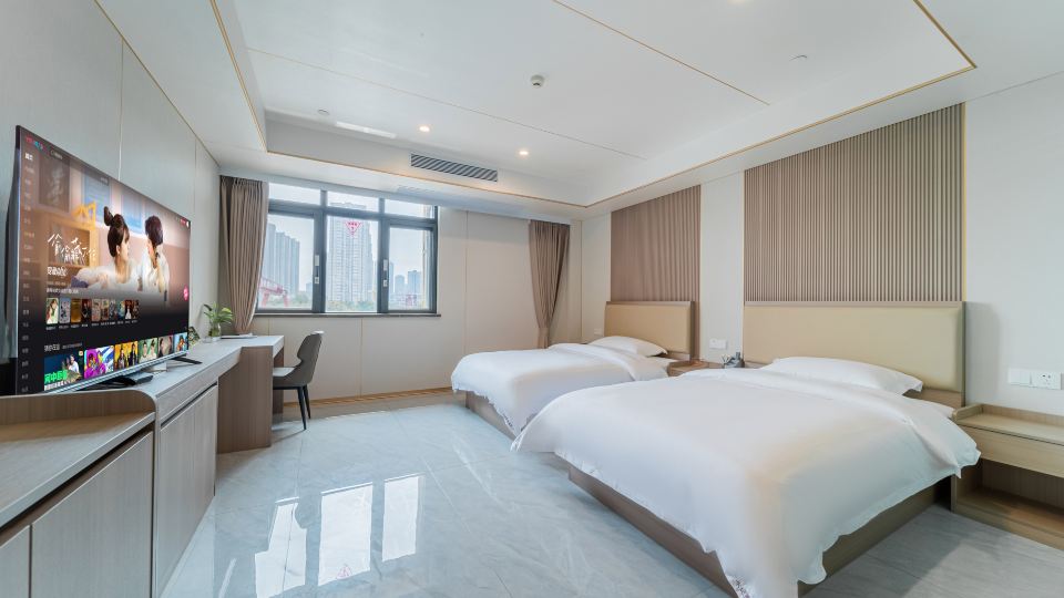 Yongji Business Hotel