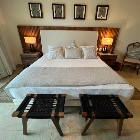 Beachfront 2 BR apartment in Playa Royale Towers in Nuevo Vallarta, MX