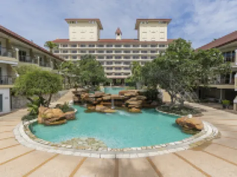 Bella Villa Cabana เบลล่าวิลล่าคาบาน่า โรงแรมใกล้Bright Romance Pattaya Church