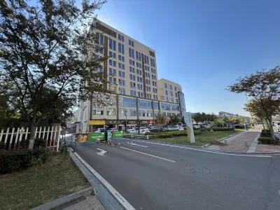 Linyi Lizhi Serviced Apartment Hotels in Langya Ancient City/Linyi North Railway Station