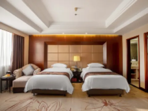 Huafang Jinling International Hotel Hotels in Zhangjiagang