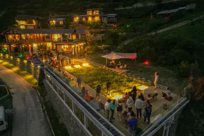 Good More Fun Guesthouse Hotels in Songpan