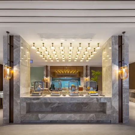 Lushan Yunjin Holiday Hotel (Guling Street)