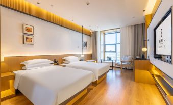 SFEEL Designer Hotel (Holgos National Store)