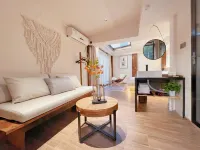 Sanshi Homestay (Wanda)