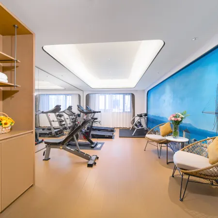 O.live Social Hotel (Lufeng Donghai Avenue)