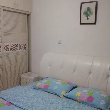 Station Self-service Apartment (Feixian Dongfang Jiayuan Shop)