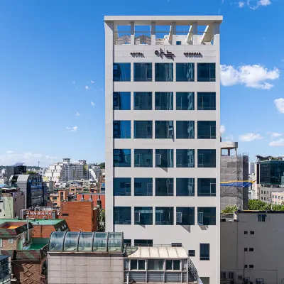 아늑호텔 홍대점 뉴발란스 주변 호텔