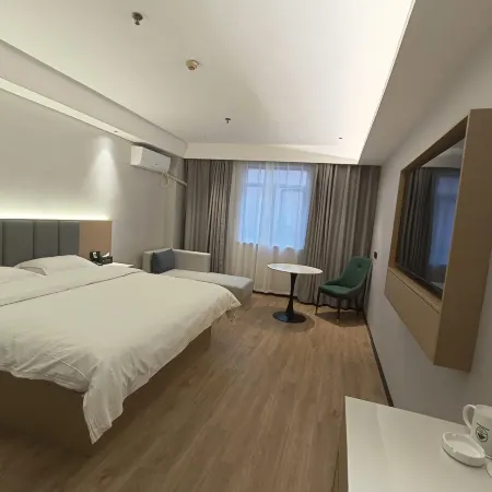 GreenTree Inn Express Hotel (Baoying Anyi South Road)