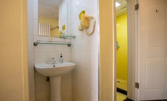 Homeinn Hotel (Beijing Yansha Sanyuan East Bridge)