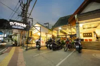 Etk Patong Resort - bar
