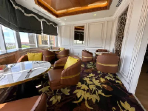 新世界套房酒店