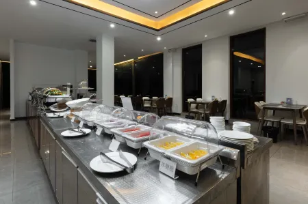 Pu'er Tea Garden Resort Hotel(Pu'er Tea Expo Garden) Отели рядом с достопримечательностью «Rhino Land of The Pu'Er National Park»