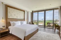 Koi Resort & Residence Da Nang - Bjergudsigt