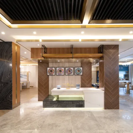 Starway Hotel (Nanchong Yilong Railway Station)