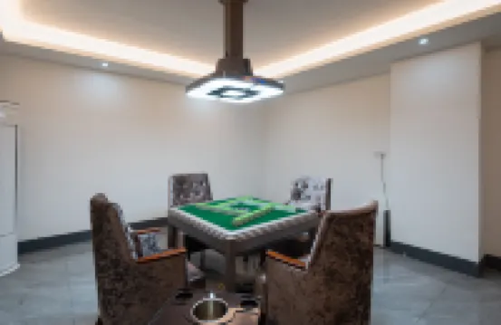 臨海靖江裏城市輕宿（銀泰城耀達百貨店）