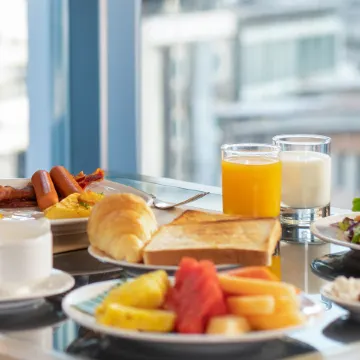 Ibis Bangkok Sukhumvit 24 Отели рядом с достопримечательностью «Тхонг Лор»