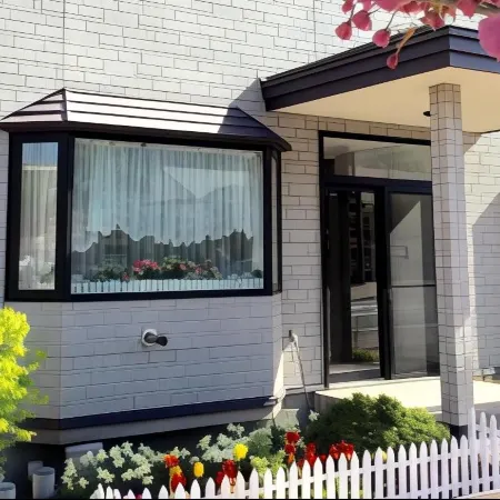 Second House Toya