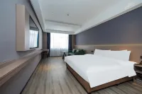 Ibis Styles Hotel (Yancheng Dongtai Gulou Pedestrian Street)