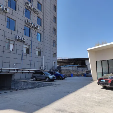 Vienna Classic Hotel (Butuo Huobaguangchang Square)