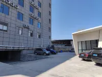 Vienna Classic Hotel (Butuo Huobaguangchang Square) - parcheggio