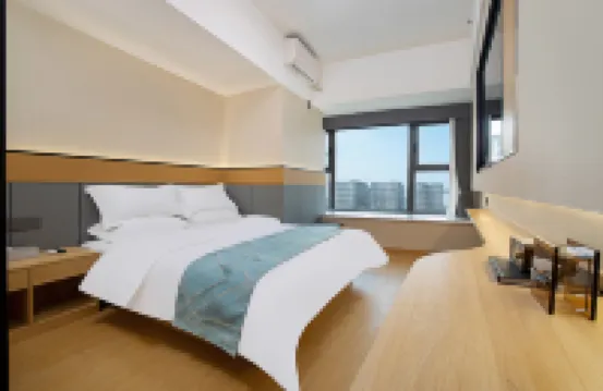 盛悅精選飯店（鄭州高鐵東站東廣場店）